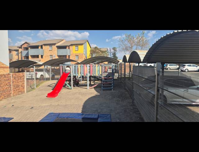 2 BEDROOM APARTMENT BLOCK FOR SALE IN NOORDWYK